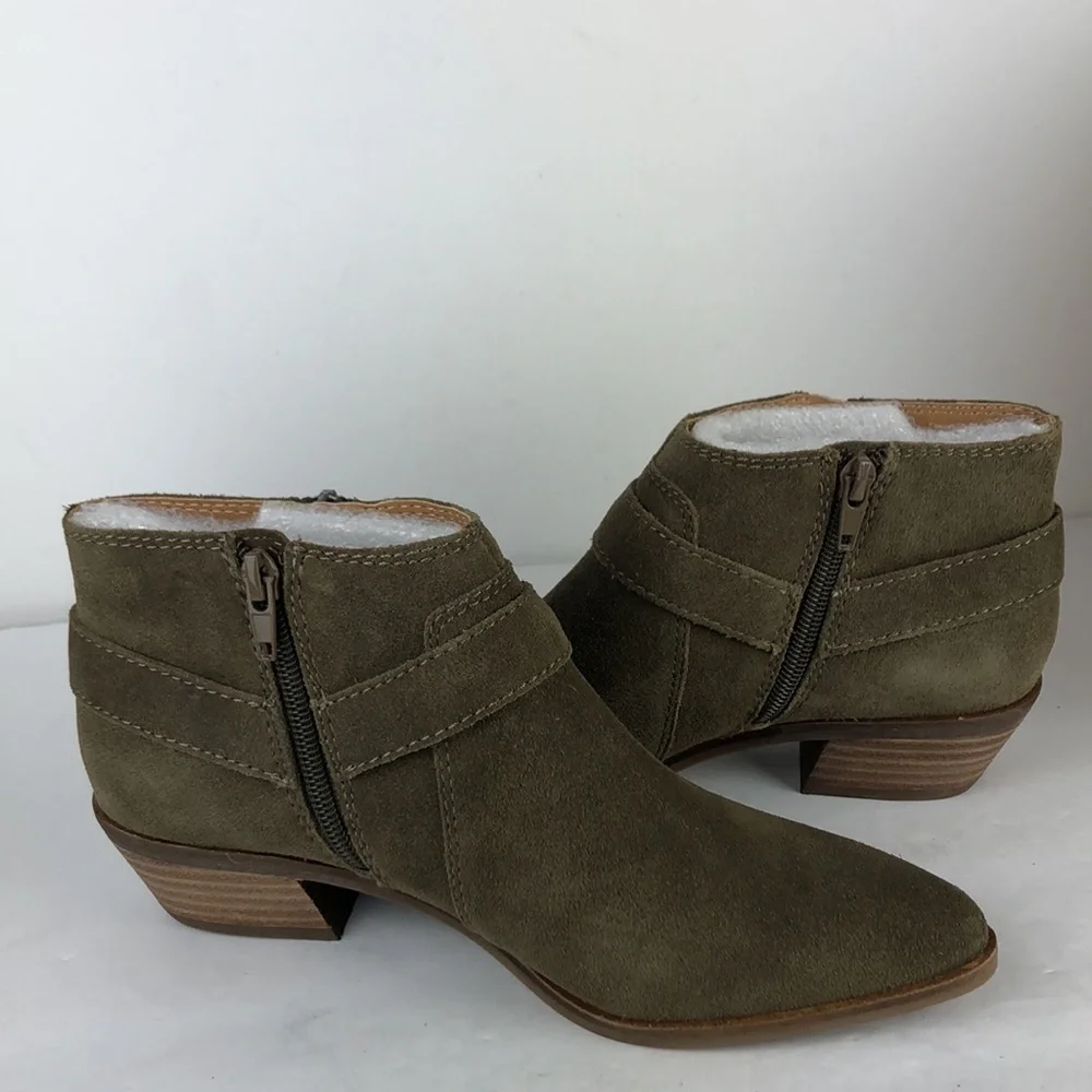 NEW Lucky Brand Enitha Piled Suede Ankle Boots 6